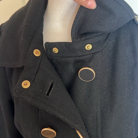 Waisted pea coat with pleated skirt - Picture 5 of 16